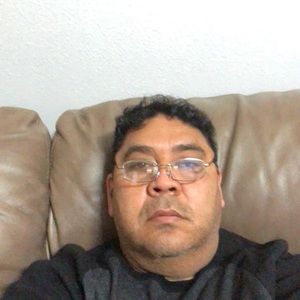 Meet your Posher, Adam